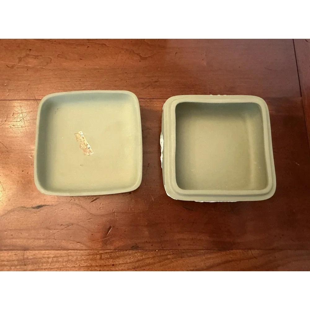 Wedgwood vintage sage